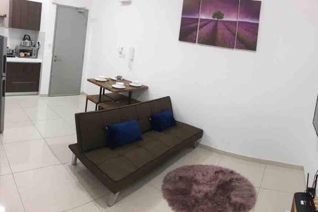 盛婷民宿a S&Thomez 2Bedrooms Mesamall Wifi Klia Usim Miu Inti Nu Nilai Exterior photo