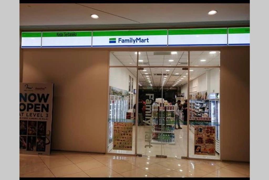 盛婷民宿a S&Thomez 2Bedrooms Mesamall Wifi Klia Usim Miu Inti Nu Nilai Exterior photo