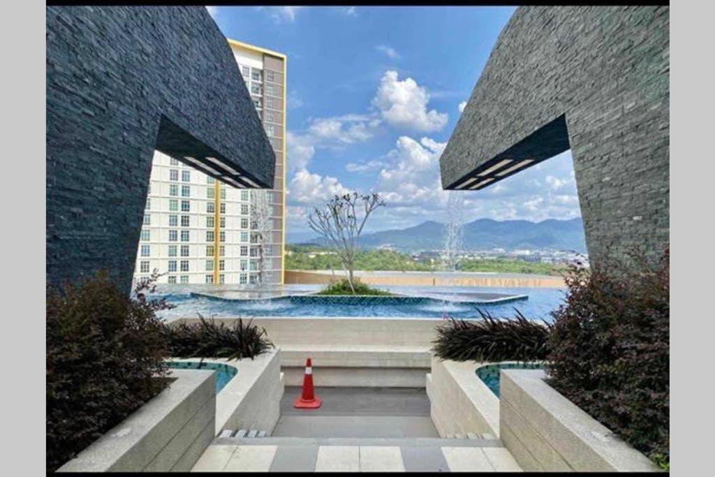 盛婷民宿a S&Thomez 2Bedrooms Mesamall Wifi Klia Usim Miu Inti Nu Nilai Exterior photo